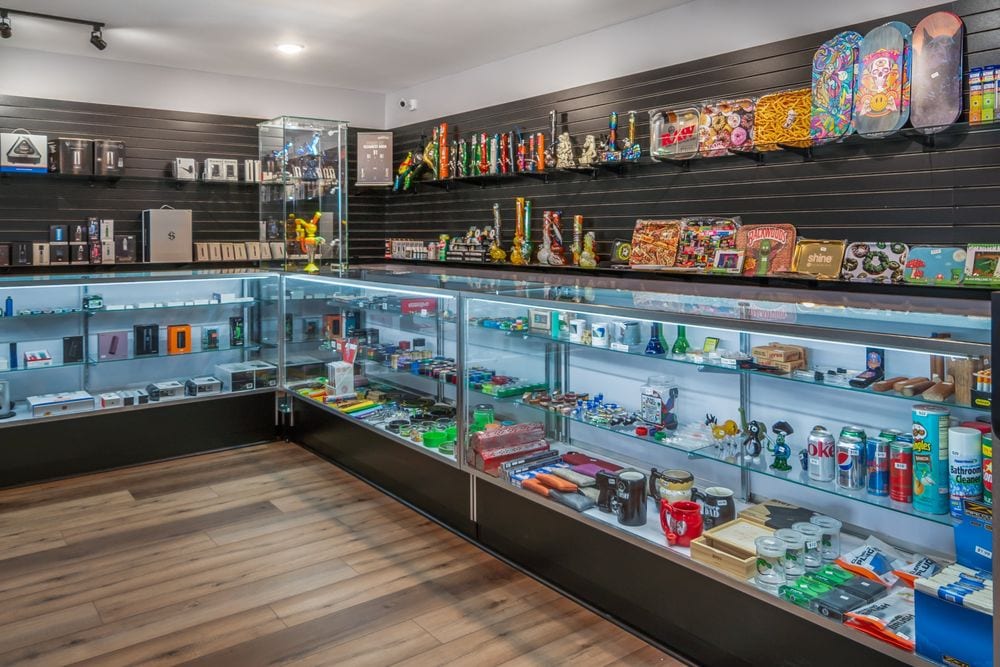 Rolling trays, grinders and smoking accessories at Dryden Dispensary